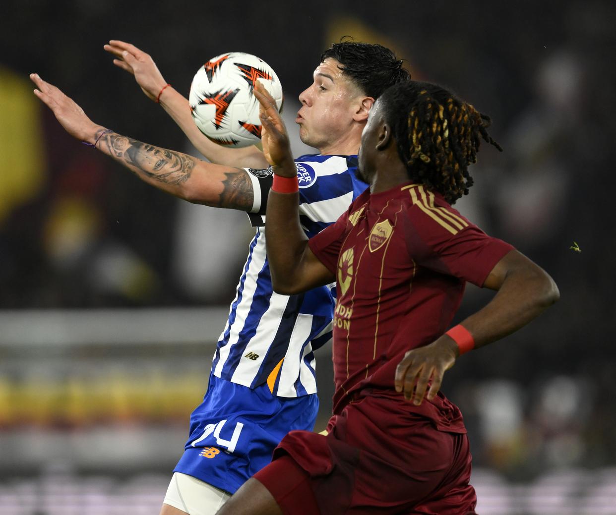 波尔图绝杀尤文,萨拉赫梅开二度欧联杯 波尔图绝杀尤文,萨拉赫梅开二度欧联杯